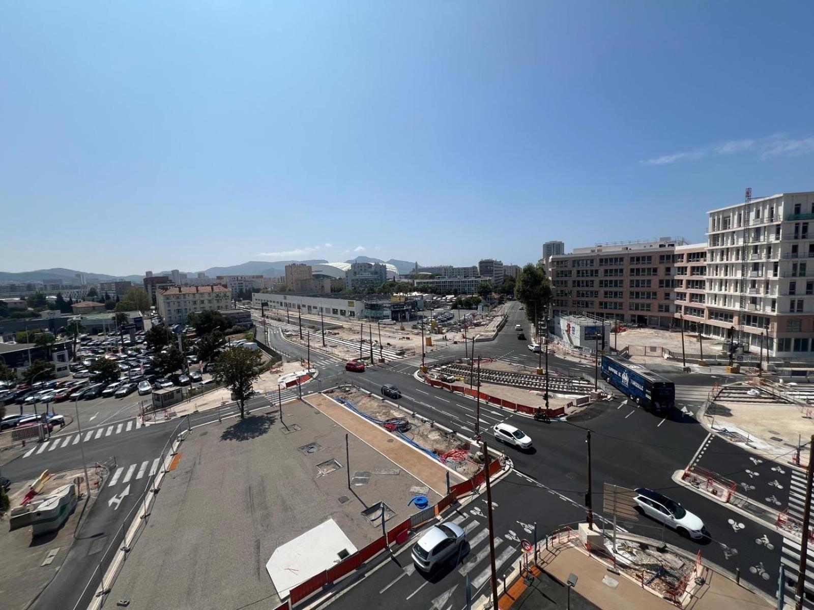 Appartement 2 Chambre Et Grand Sejour 100M2 A 5 Min Du Stade Velodrome Marseille Exterior photo